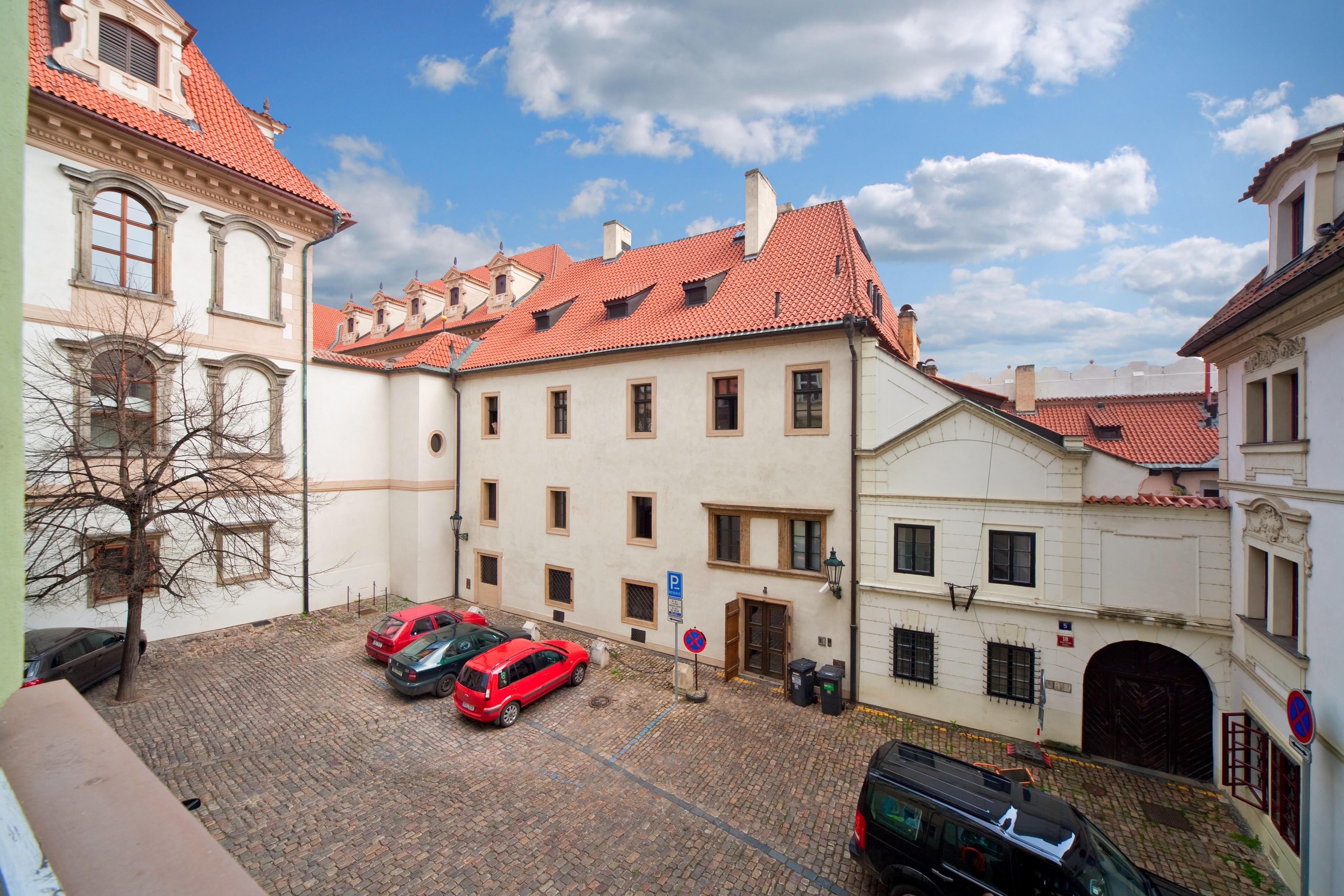 Hotel Waldstein Prague Exterior photo